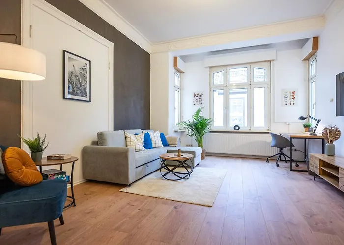 Suedstadt Oase Auf Zwei Etagen 4 Sz Und Balkon 코블렌츠