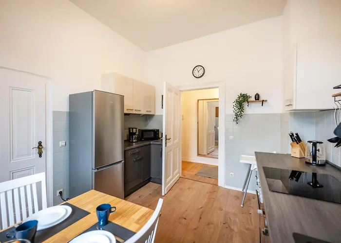 Suedstadt Oase Auf Zwei Etagen 4 Sz Und Balkon