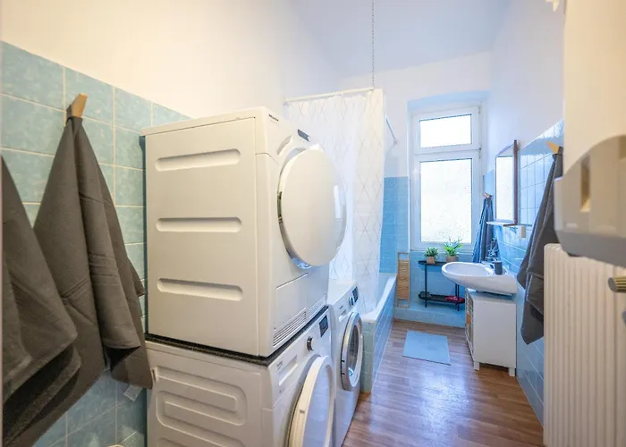 아파트 Suedstadt Oase Auf Zwei Etagen 4 Sz Und Balkon *